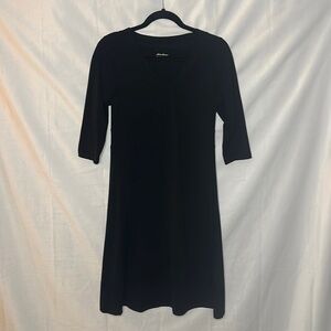 EDDIE BAUER ATHLEISURE DRESS (M)